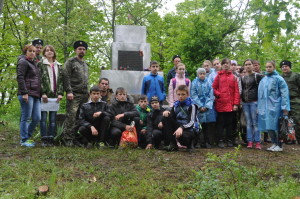 Памятник на горе Лабина ст. Смоленская. Фото 4 мая 2015 г.